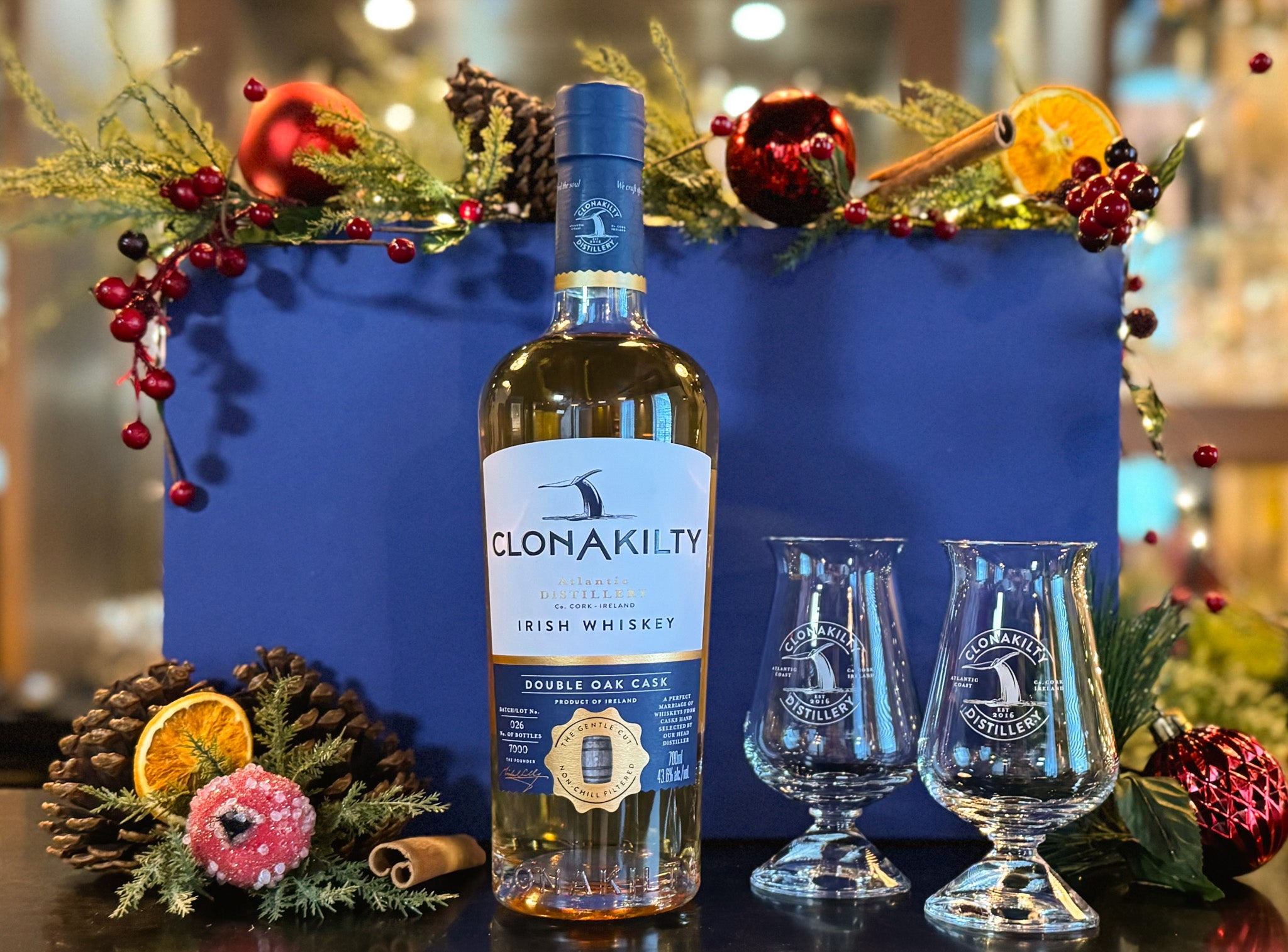 Double Oak Whiskey Túath Glass Hamper – Clonakilty Distillery